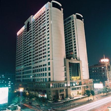 Apollo Hotel Fucsou Kültér fotó